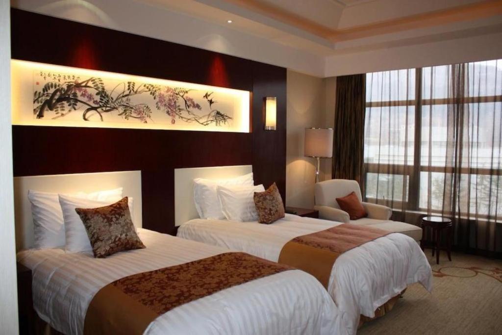 New Century Hotel Zaozhuang Fengming Εξωτερικό φωτογραφία